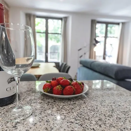 Appartement Bravissimo Rambla Eiffel Bridge 1