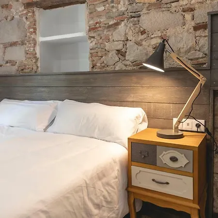 Bravissimo Rambla Eiffel Bridge 1 Apartment