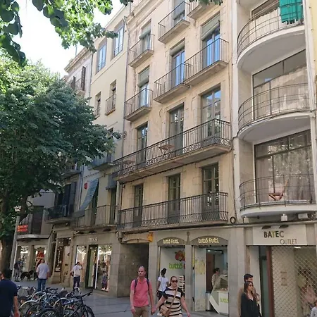 Bravissimo Rambla Eiffel Bridge 1 * Gerona